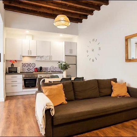 Rustic & Nice Apartment In Malaga Center Exterior foto